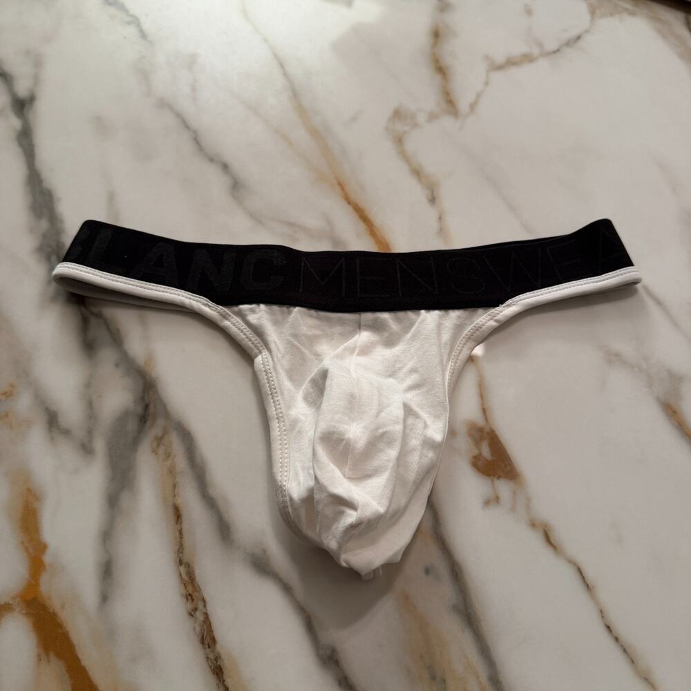 NEW Blanc Menswear Cotton BL269 Vector Thong Color White Size Medium